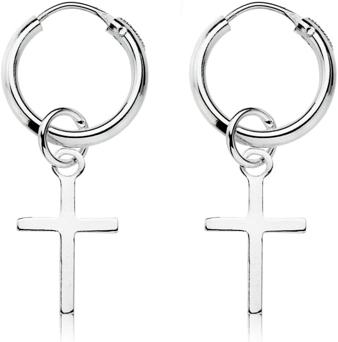 boucle-oreille-anneau-avec-croix